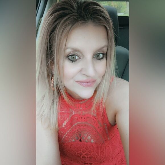 CHARLOTTE RUSSE “Size: M” Red Dress - Picture 4 of 4